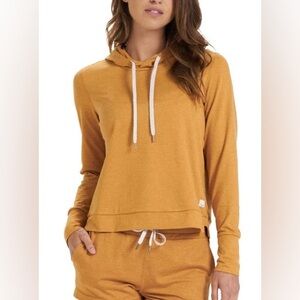 Vuori Halo Essential Hoodie
